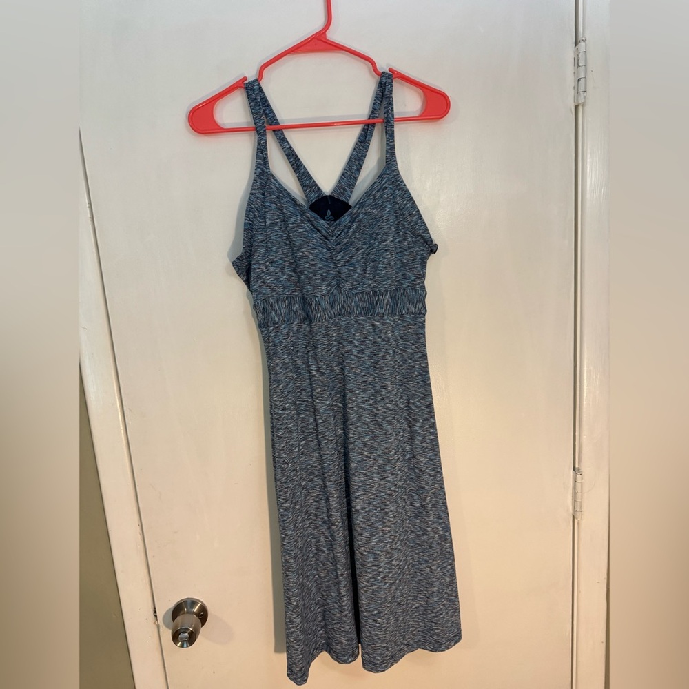 Prana Medium dress active built in bra blue space die stretch tank top